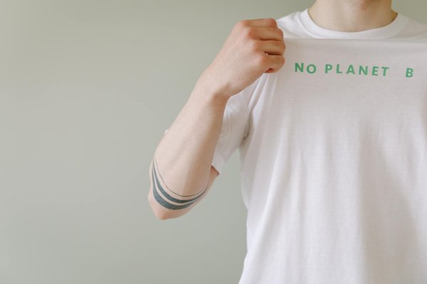 Décorez vos murs avec des panneaux muraux originaux et modernes